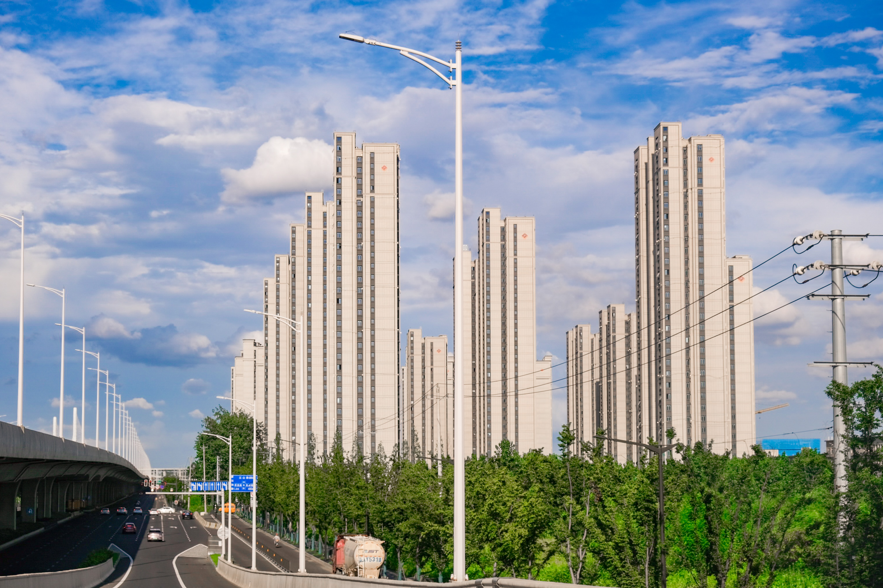 台风过境，，，这一大波民生项目be like（图说包管房）